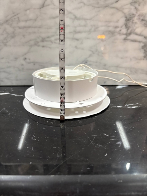 Диффузор на магнитах с вентилятором ТД100 белый орнамент волны 100 мм